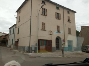 Casa Garage Roccatederighi
